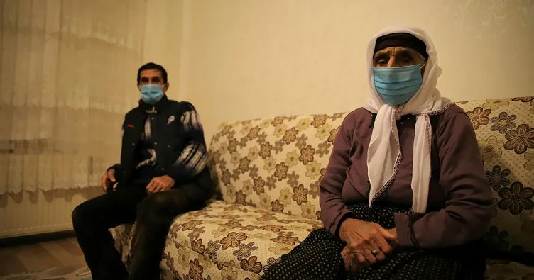 Elazığ’da 102 yaşındaki Şahide Gürbüz koronavirüsü yenmeyi başardı