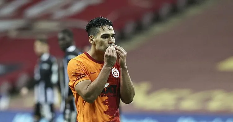 Son dakika: Galatasaray’ın kamp kadrosu açıklandı! Radamel Falcao şoku...