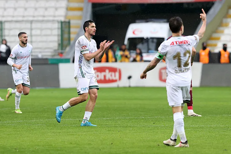 Son dakika haberi: Mustafa Çulcu’dan, Konyaspor-Trabzonspor maçının hakemine flaş yorum! ’’VAR ile var olan hakem kabul görüyor’’