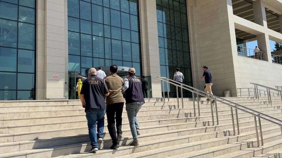 FETÖ’nün Kırıkkale Sözde İl İmamı Yardımcısı teslim oldu