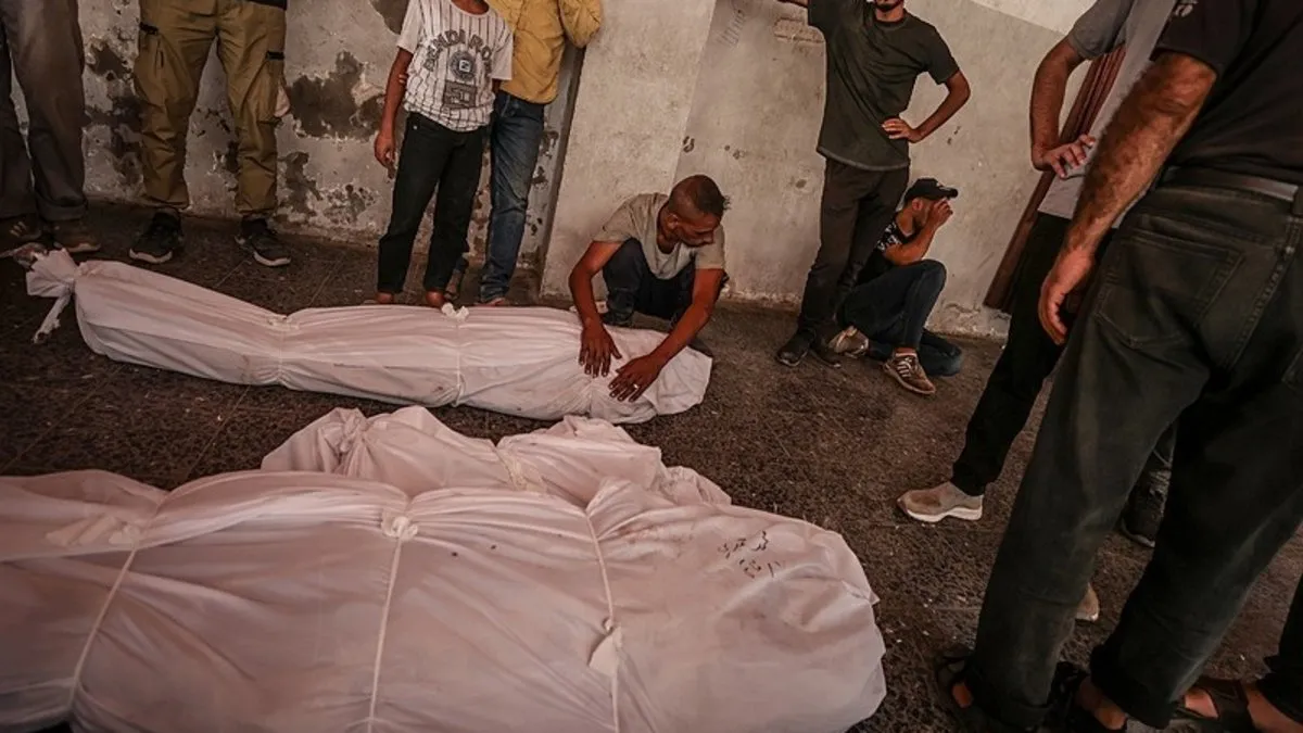 Katil İsrail'in Gazze Şeridi'ne 16 Filistinliyi katletti