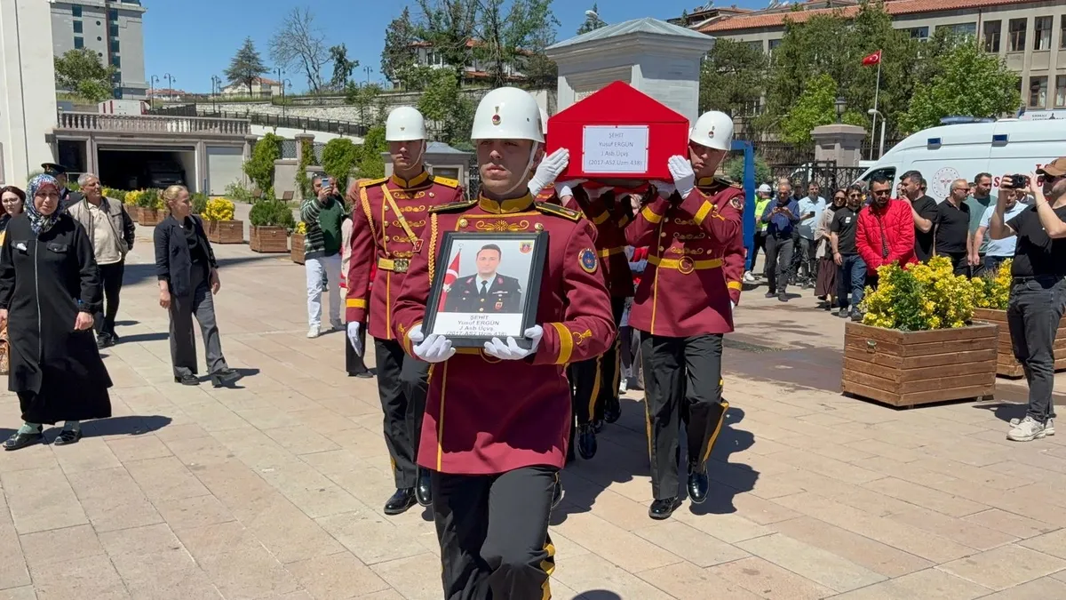 Jandarma Astsubay Üstçavuş Yusuf Ergün Kırıkkale'de son yolculuğuna uğurlandı