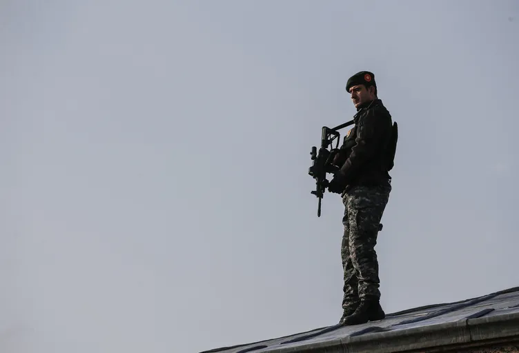 İlk defa Anıtbakir'deki törende giydiler