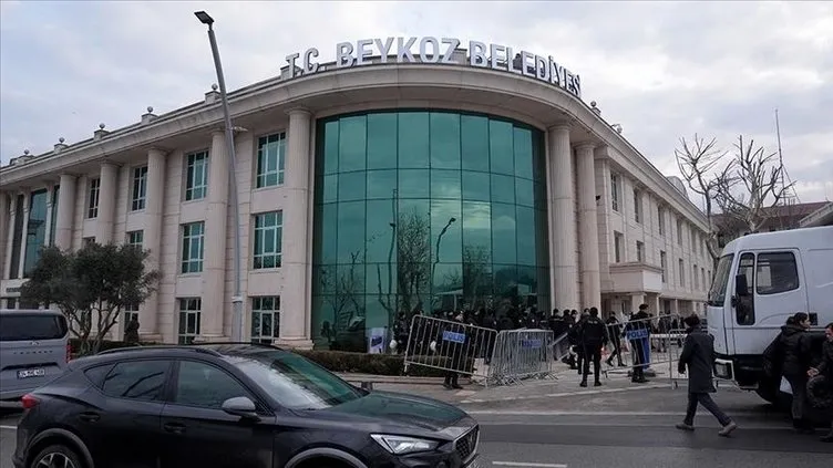 Beykoz CHP’de ikinci deprem! Belediye Meclis Üyeleri Uğur Gökdemir ile Murat Uzun da istifa etti