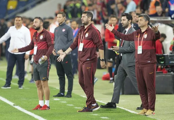 Galatasaray Teknik Direktörü Fatih Terim'den kadroda radikal değişiklik