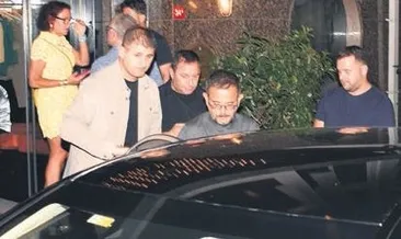 Koşar adım uzaklaştı