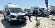 Sivas’ta ambulans ile otomobil çarpıştı: 5 yaralı