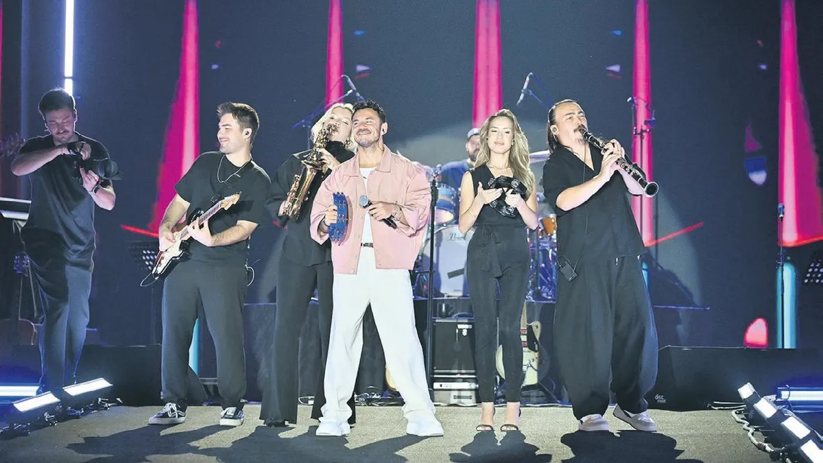 Van’da konser maratonu Buray’la başladı