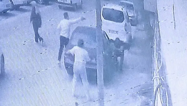 bursada-alacak-meselesinde-kan-akti-1-yarali-1778080827214.jpeg