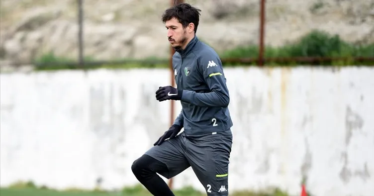 Denizlispor’da Lopes ve İlhan da kalıyor