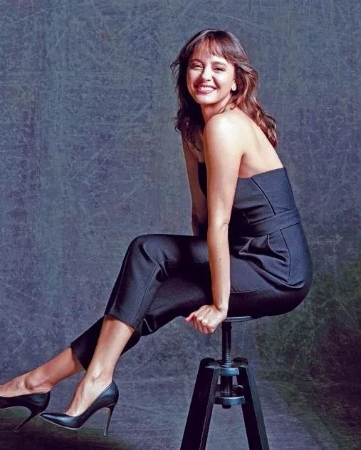 Başından iki evlilik geçen ünlü piyanist yeniden aşık oldu! Bakın hangi ünlünün kızına gönlünü kaptırdı