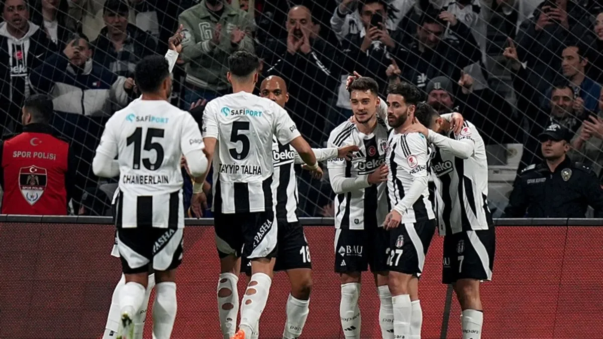 Beşiktaş'ta sakatlık şoku! Yıldız oyuncu...