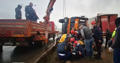 Bankete çarpan kamyon yan yatarak, park halindeki TIR’a çarptı #trabzon