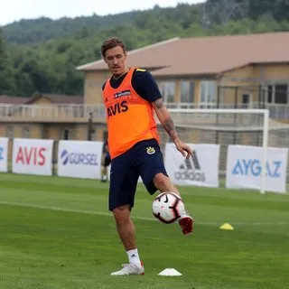 Max Kruse, Fenerbahçe ile ilk antrenmanına çıktı