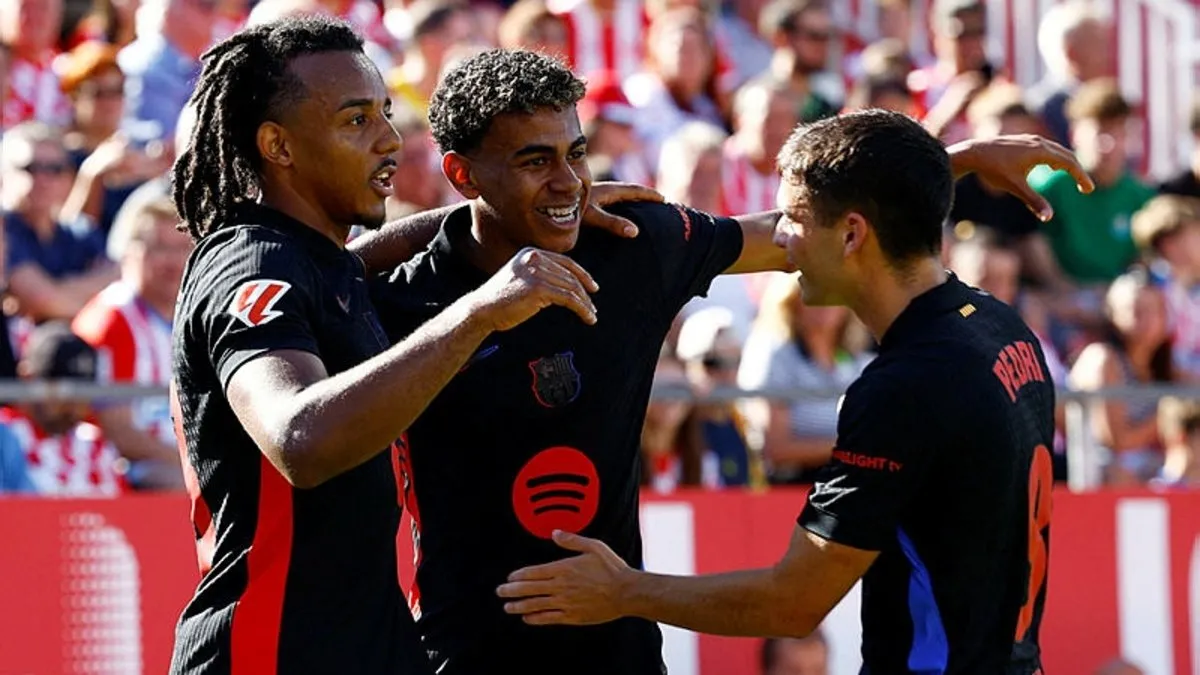 La Liga'da lider Barcelona, Katalonya derbisinde Girona'yı 4-1 yendi