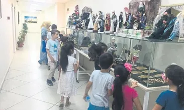 Miniklerden oyuncak atölyesine ziyaret