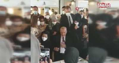 Cumhurbaşkanı Erdoğan, Çengelköy’de kafede vatandaşlarla sohbet etti