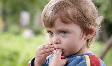 Çocuklarda parmak emme diş sorunlarını da beraberinde getiriyor