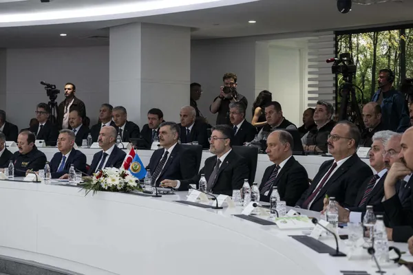 turkiye-orman-yanginlarina-ne-kadar-hazir-yanginlarin-yuzde-85i-insan-kaynakli-1777799317961.jpg