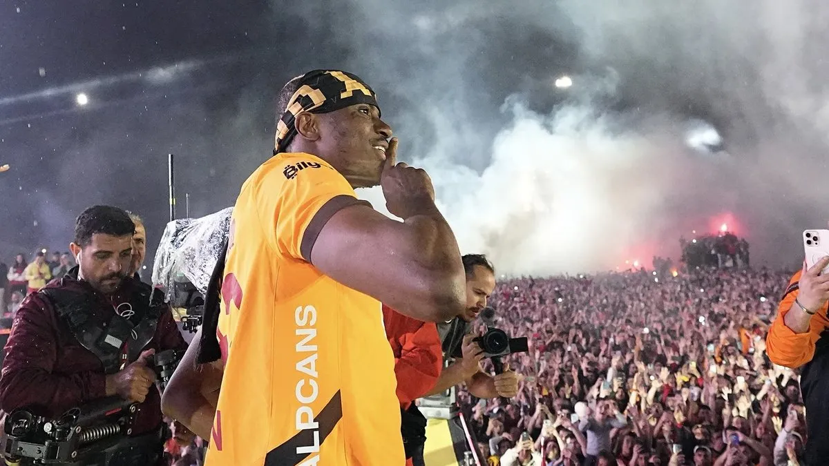 Osimh...                    </div>
                    <div class=