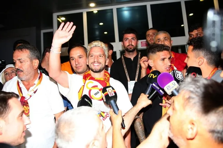 Son dakika Galatasaray haberleri: Galatasaray iddiaları kasıp kavurmuştu! Dünya yıldızı kendine kulüp aramaya başladı…