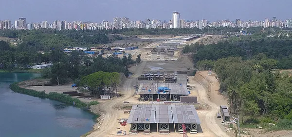 CHP’li Zeydan Karalar’ın Adana Büyükşehir Belediyesi’nde tek icraatı: Sahra güzellik salonu