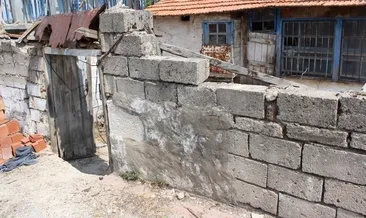 Antik eserler, evlere duvar olmuş