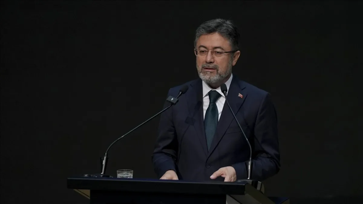Tarım ve Orman Bakanı İbrahim Yumaklı gıda denetimleri hakkında açıklama yapıyor.