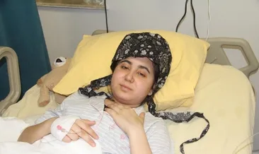 Enkaz altında kurdukları hayat üçgeniyle yaşama tutundular