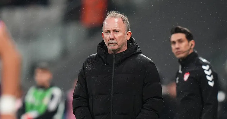 Sergen Yalçın: Milli ara öncesi kazanmak önemliydi