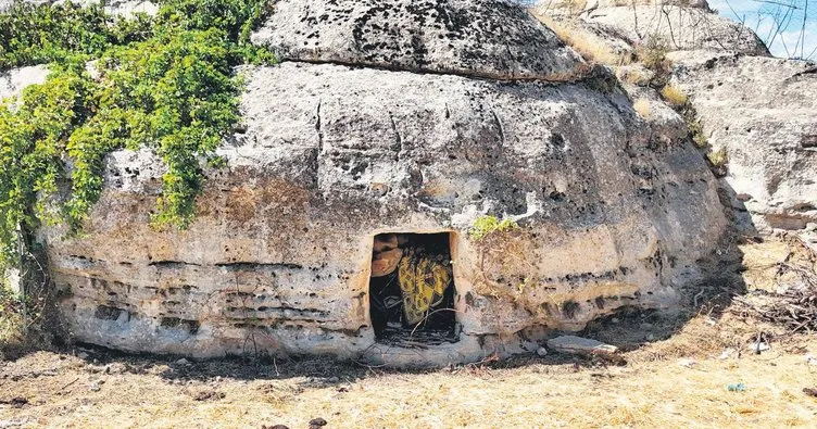 Diyarbakır’da 12 bin yıllık kaya evleri