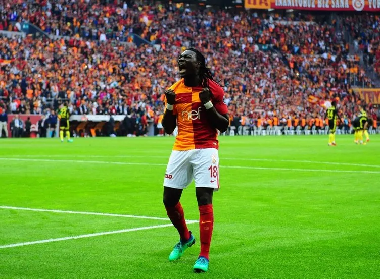 Bafetimbi Gomis’ten çarpıcı sözler: Sen de ben de Galatasaray’a dönsek