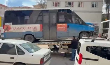 Ankara’da feci kaza! Minibüs su yüklü kamyonetle çarpıştı: Yaralılar var! #ankara