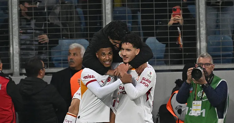 Galatasaray’da cankurtaranlar sahneye çıktı!
