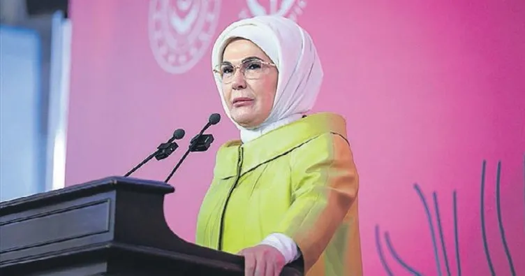 ‘Kadınlar adil dünyanın anahtarıdır’