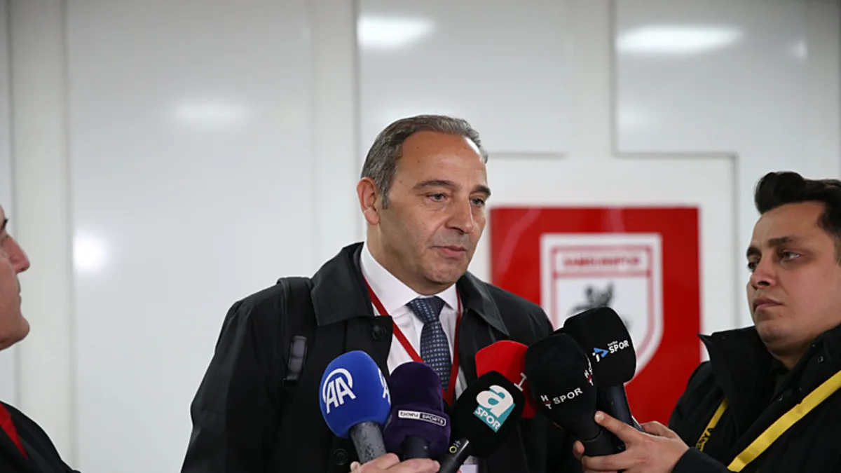 Fuat Çapa: Herkesle rakip olabileceğimizi göstermiş olduk! Fuat Çapa: Herkesle rakip olabileceğimizi göstermiş olduk!