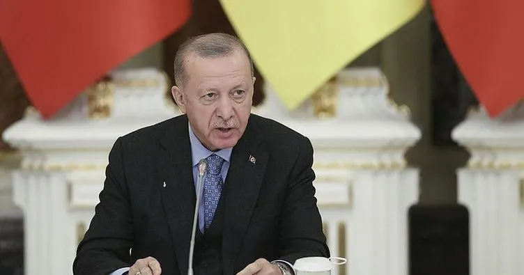 Son dakika: Başkan Erdoğan’dan Ukrayna dönüşü çarpıcı mesajlar: Batı sadece çomak sokuyor