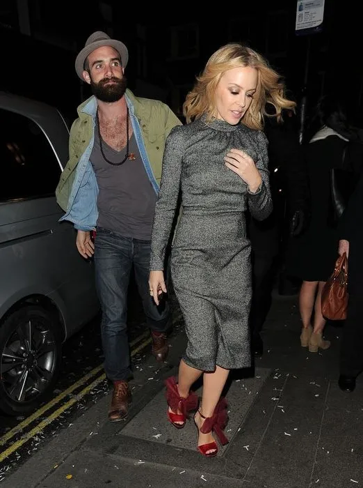 Kylie Minogue hayatının şokunu yaşadı