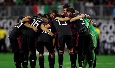 Meksika’nın Dünya Kupası’ndaki geleceği Raul Jimenez ve Jesus Corona’ya bağlı!