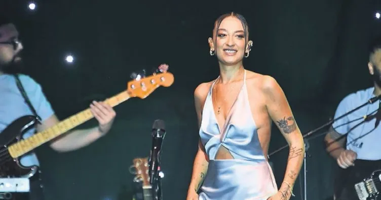 ‘Kurşun döktürüp konsere geldim’