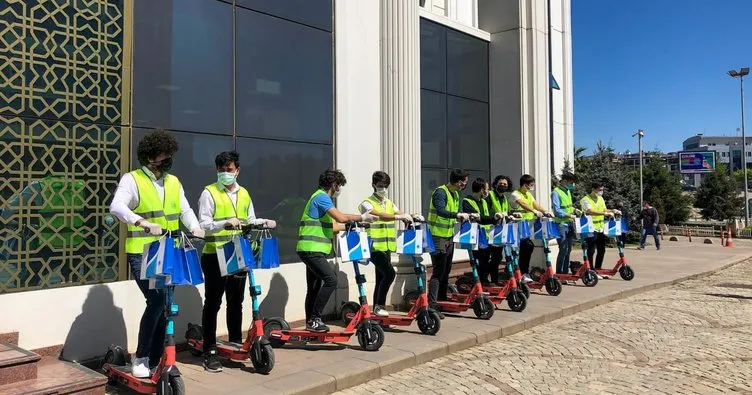 Gençlerden 65 yaş üstü büyüklere sürpriz bayram ziyareti