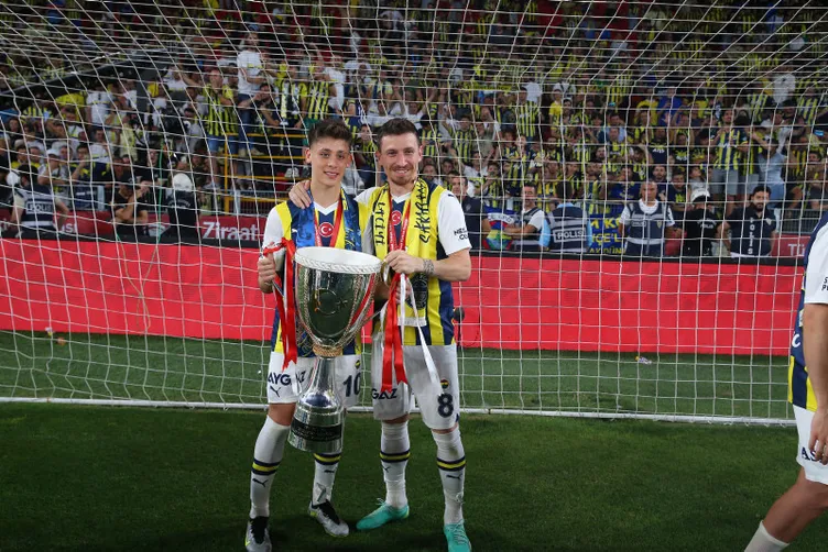 Son dakika Fenerbahçe haberi: Dünya devi Arda Güler’i resmen açıkladı! Fenerbahçe taraftarını kahreden haber...