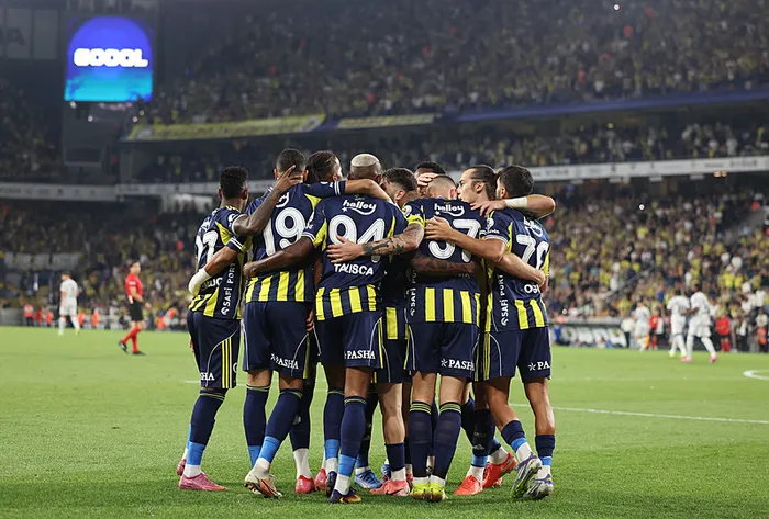 fenerbahcenin-avrupa-ligindeki-rakipleri-belli-oluyor-1756464578276.jpeg