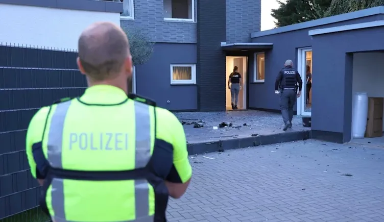 Türk futbolcu Alim Aykut Esgi Avrupa’nın en azılı örgütünün üyesi çıktı!