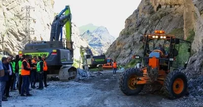 Hakkari-Çukurca yolu ulaşıma açıldı