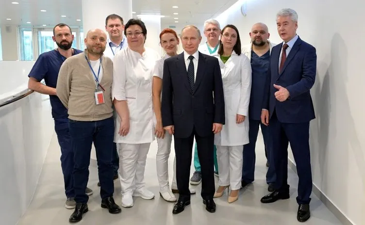 Son dakika: Rusya’da ikinci şok! Putin o hastaneyi ziyaret etmişti! Coronavirüs hastalarının olduğu hastanede flaş gelişme...