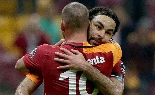 Sneijder, Galatasaray’ı FIFA’ya şikayet edecek!