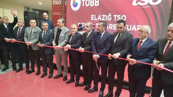elaziga-ekonomik-can-suyu-23-yil-sonra-acilan-ticaret-fuari-buyuk-ilgi-gordu-1770395139781.jpg