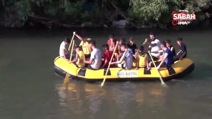 Şırnaklı çocuklar bayramı rafting heyecanıyla geçirdi | Video