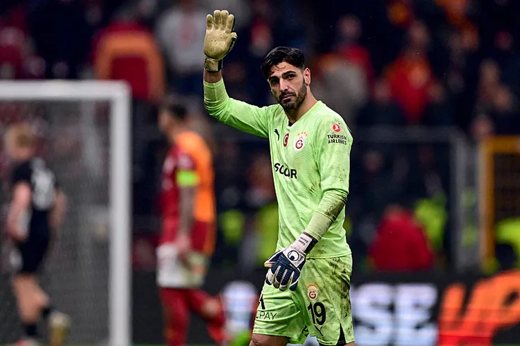 Son dakika haberi: Galatasaray’da beklenen karar verildi! Okan Buruk onayı verdi...